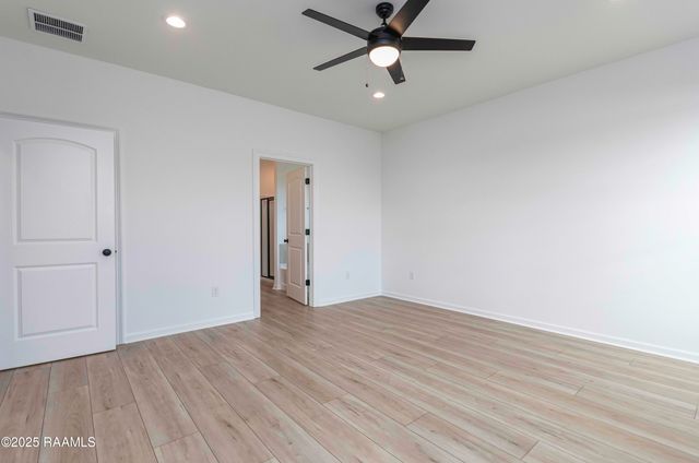 300 Wakely Court, Lafayette, LA 70506