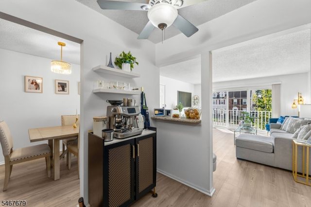 1009 Breckenridge Dr, Branchburg Twp., NJ 08876