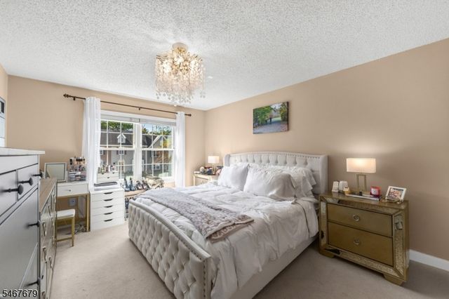 1009 Breckenridge Dr, Branchburg Twp., NJ 08876
