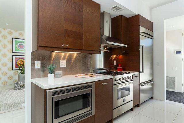 318 Desert Lakes Drive, Palm Springs, CA 92264