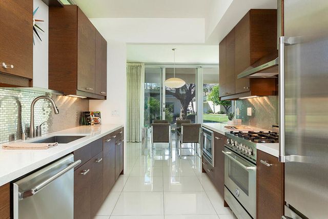 318 Desert Lakes Drive, Palm Springs, CA 92264