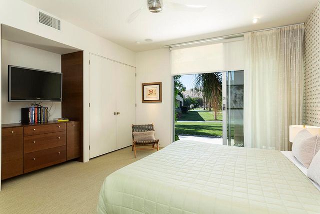 318 Desert Lakes Drive, Palm Springs, CA 92264