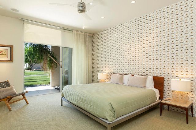 318 Desert Lakes Drive, Palm Springs, CA 92264