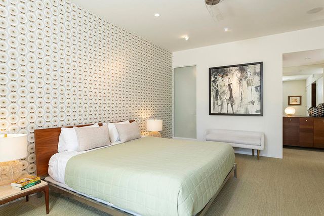 318 Desert Lakes Drive, Palm Springs, CA 92264