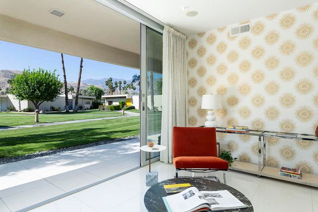 318 Desert Lakes Drive, Palm Springs, CA 92264