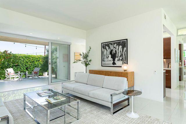 318 Desert Lakes Drive, Palm Springs, CA 92264