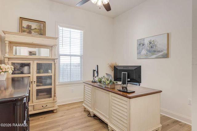 100 Sandstone Avenue, Scott, LA 70583