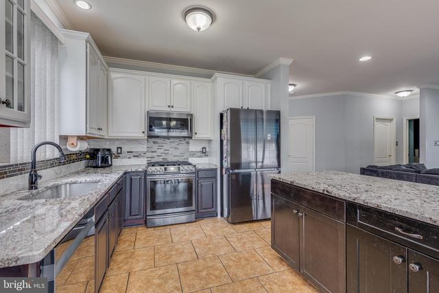 56 SENECA LN, Bordentown, NJ 08505