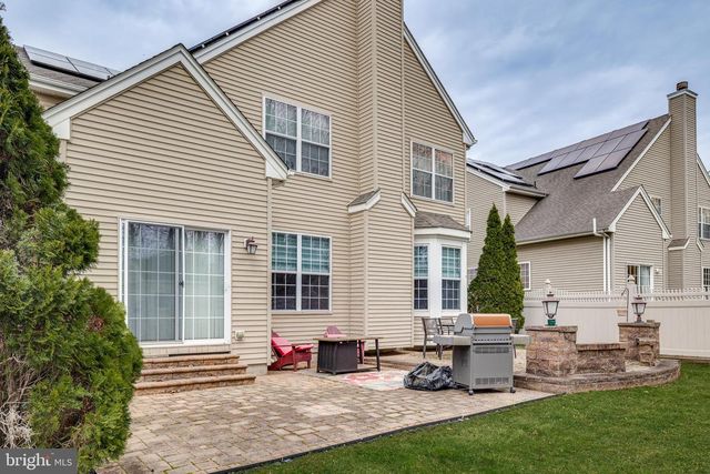 56 SENECA LN, Bordentown, NJ 08505