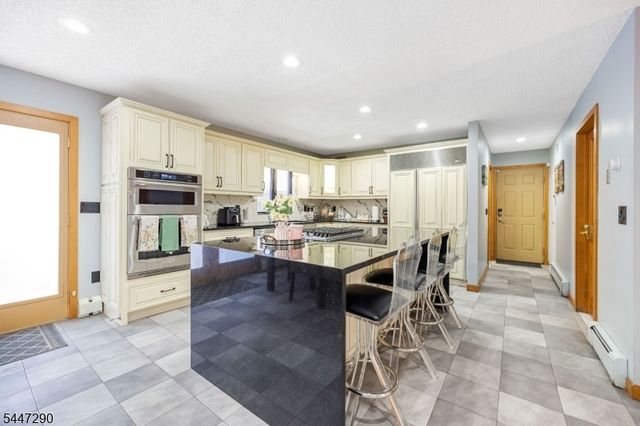 141 Burton Ave, Hasbrouck Heights Boro, NJ 07604