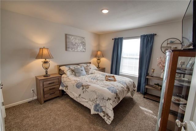 715 Shane Lane, Belton, MO 64012