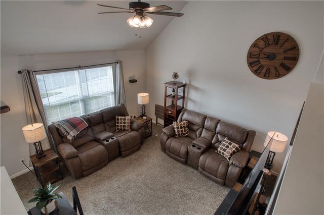 715 Shane Lane, Belton, MO 64012