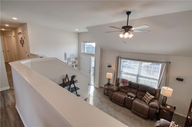 715 Shane Lane, Belton, MO 64012