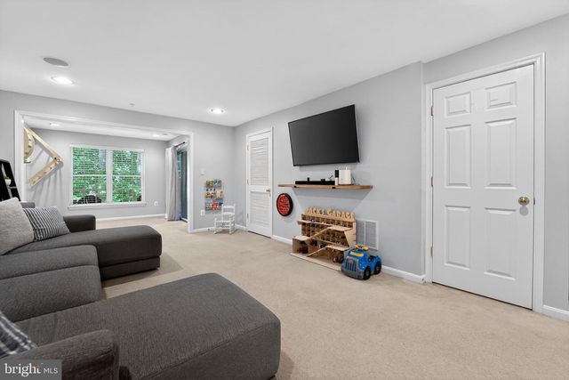 2405 KILLARNEY TER, Odenton, MD 21113