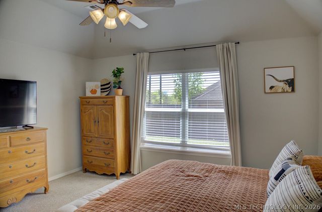 12808 E 69th Street North, Owasso, OK 74055