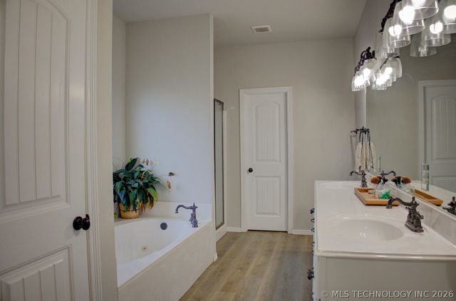12808 E 69th Street North, Owasso, OK 74055