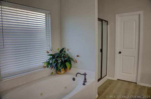 12808 E 69th Street North, Owasso, OK 74055