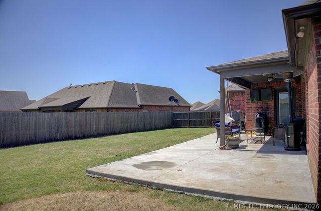 12808 E 69th Street North, Owasso, OK 74055