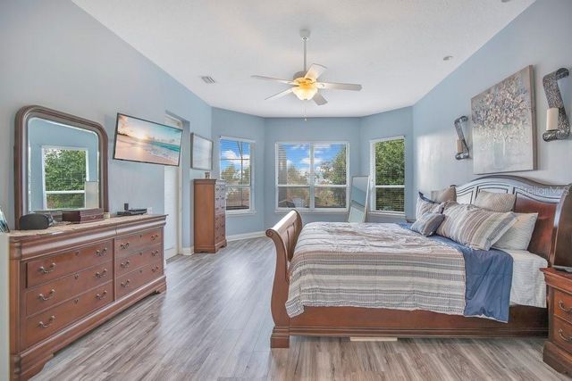 353 HAMMOCK OAK CIRCLE, Debary, FL 32713