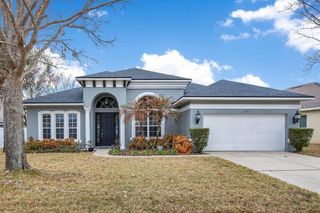 353 HAMMOCK OAK CIRCLE, Debary, FL 32713