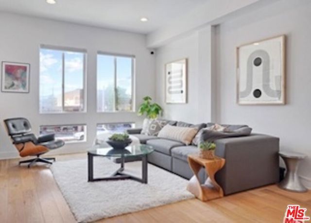13346 W Washington Boulevard, Culver City, CA 90066