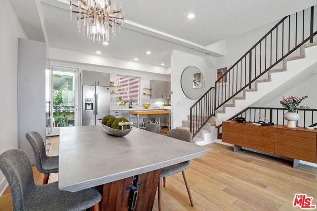 13346 W Washington Boulevard, Culver City, CA 90066