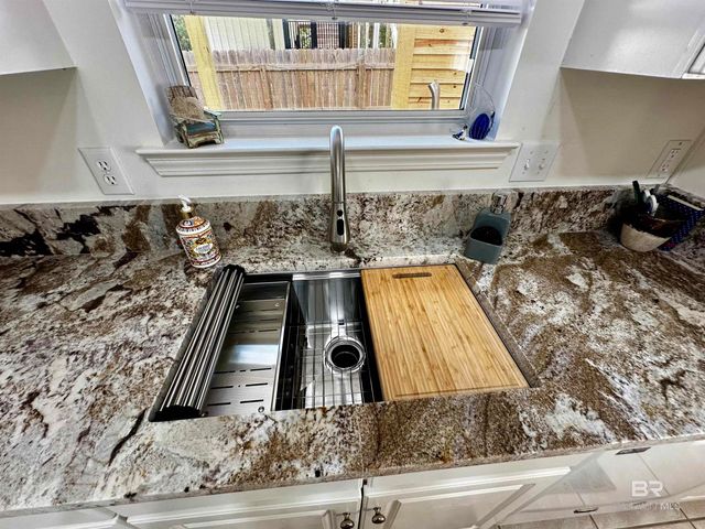 5338 Bay Drive, Orange Beach, AL 36561