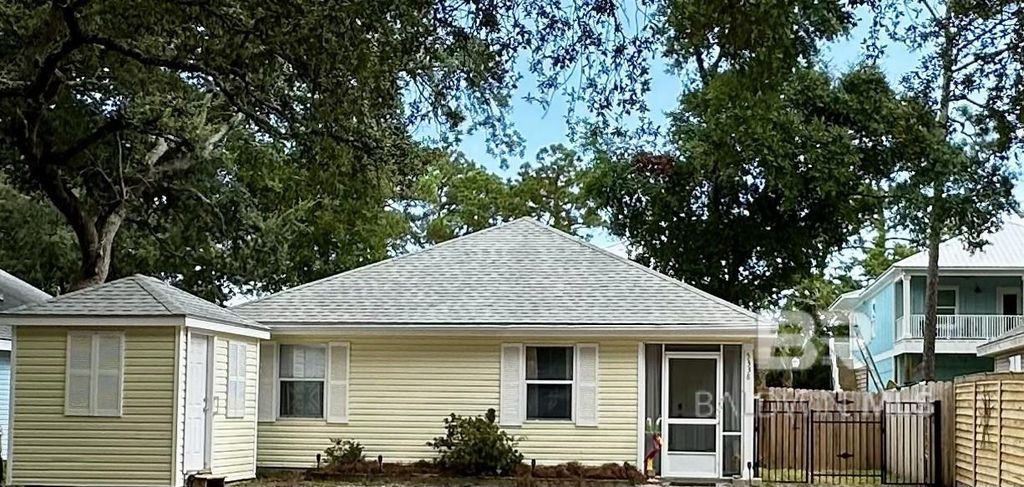 5338 Bay Drive, Orange Beach, AL 36561