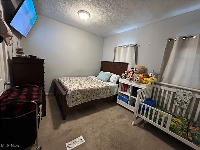 2710 Althen Avenue, Cleveland, OH 44109