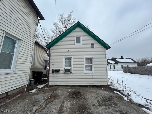 2710 Althen Avenue, Cleveland, OH 44109