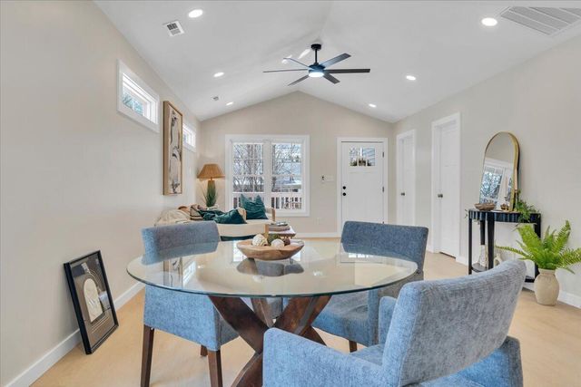 3323 Collingwood ST, Roanoke, VA 24012