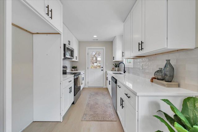 3323 Collingwood ST, Roanoke, VA 24012