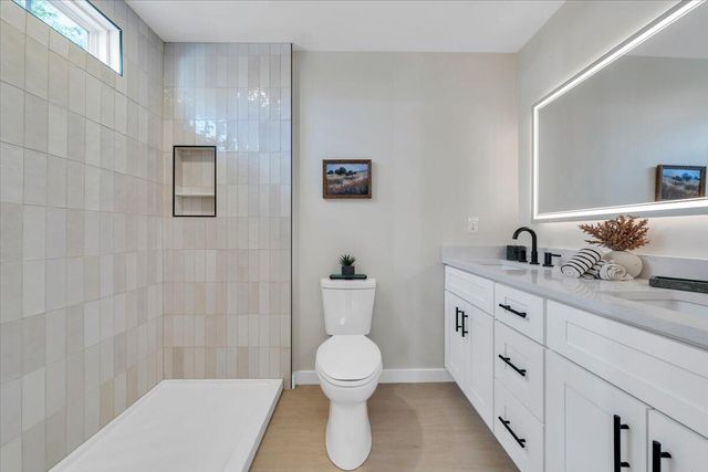 3323 Collingwood ST, Roanoke, VA 24012