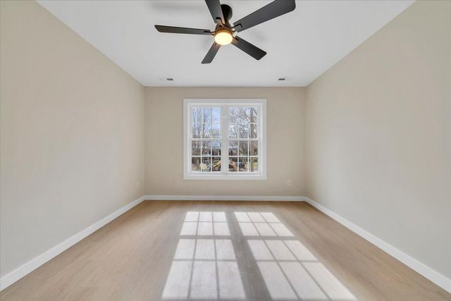 3323 Collingwood ST, Roanoke, VA 24012