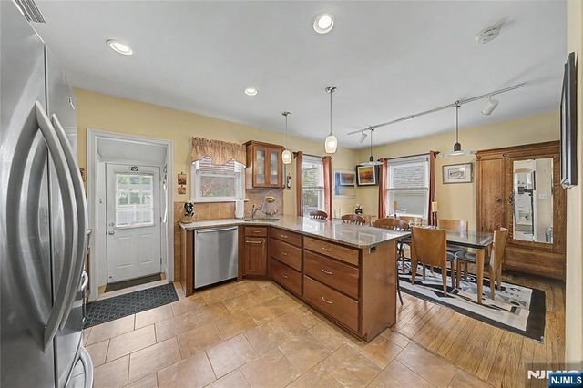 287 Madison Avenue, New Milford, NJ 07646