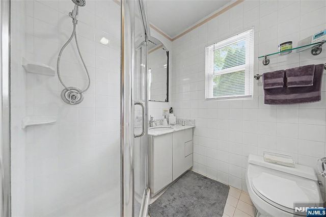 287 Madison Avenue, New Milford, NJ 07646