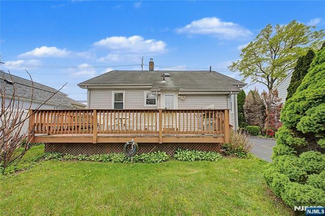 287 Madison Avenue, New Milford, NJ 07646