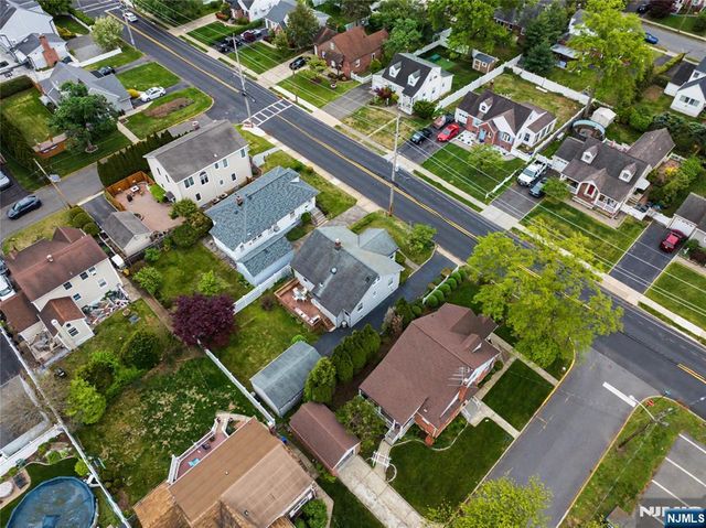 287 Madison Avenue, New Milford, NJ 07646
