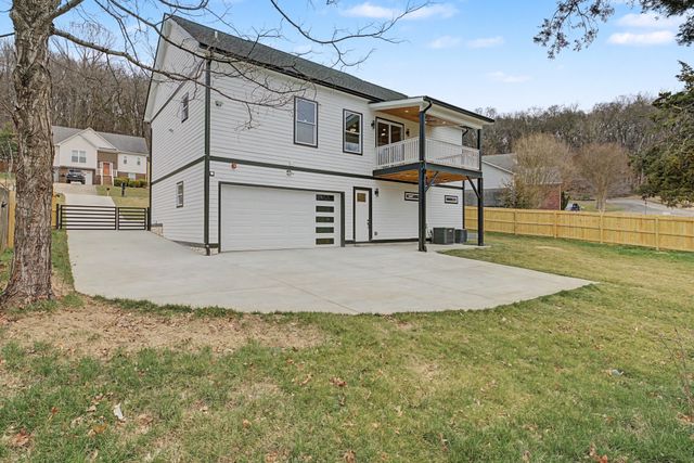 103 McKinley Dr, Columbia, TN 38401