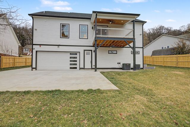 103 McKinley Dr, Columbia, TN 38401