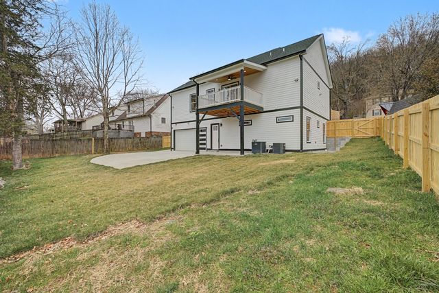 103 McKinley Dr, Columbia, TN 38401