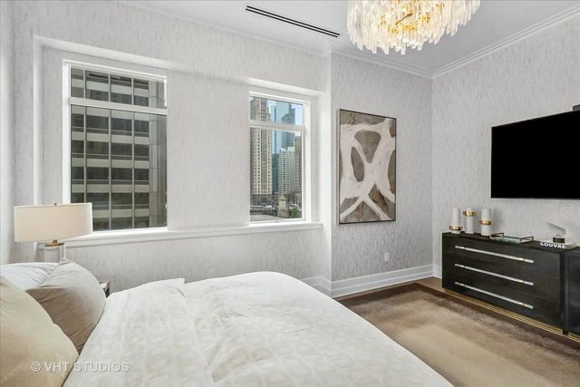435 N Michigan Avenue 401, Chicago, IL 60611