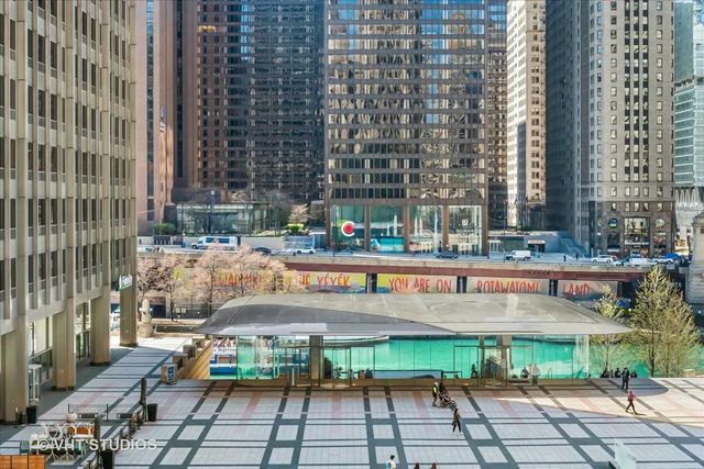 435 N Michigan Avenue 401, Chicago, IL 60611