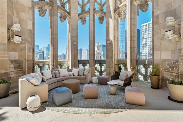 435 N Michigan Avenue 401, Chicago, IL 60611