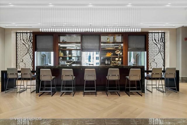 435 N Michigan Avenue 401, Chicago, IL 60611