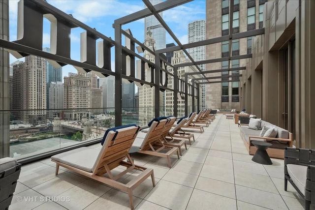 435 N Michigan Avenue 401, Chicago, IL 60611