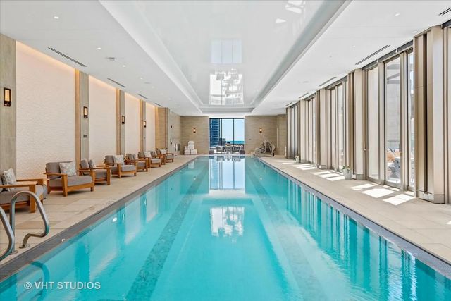 435 N Michigan Avenue 401, Chicago, IL 60611