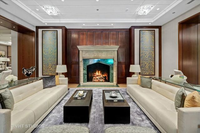435 N Michigan Avenue 401, Chicago, IL 60611