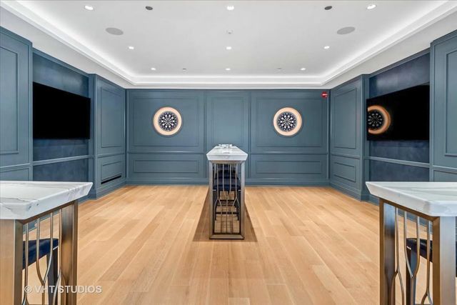 435 N Michigan Avenue 401, Chicago, IL 60611