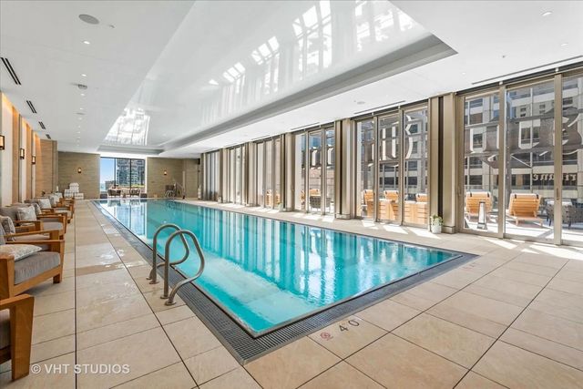 435 N Michigan Avenue 401, Chicago, IL 60611
